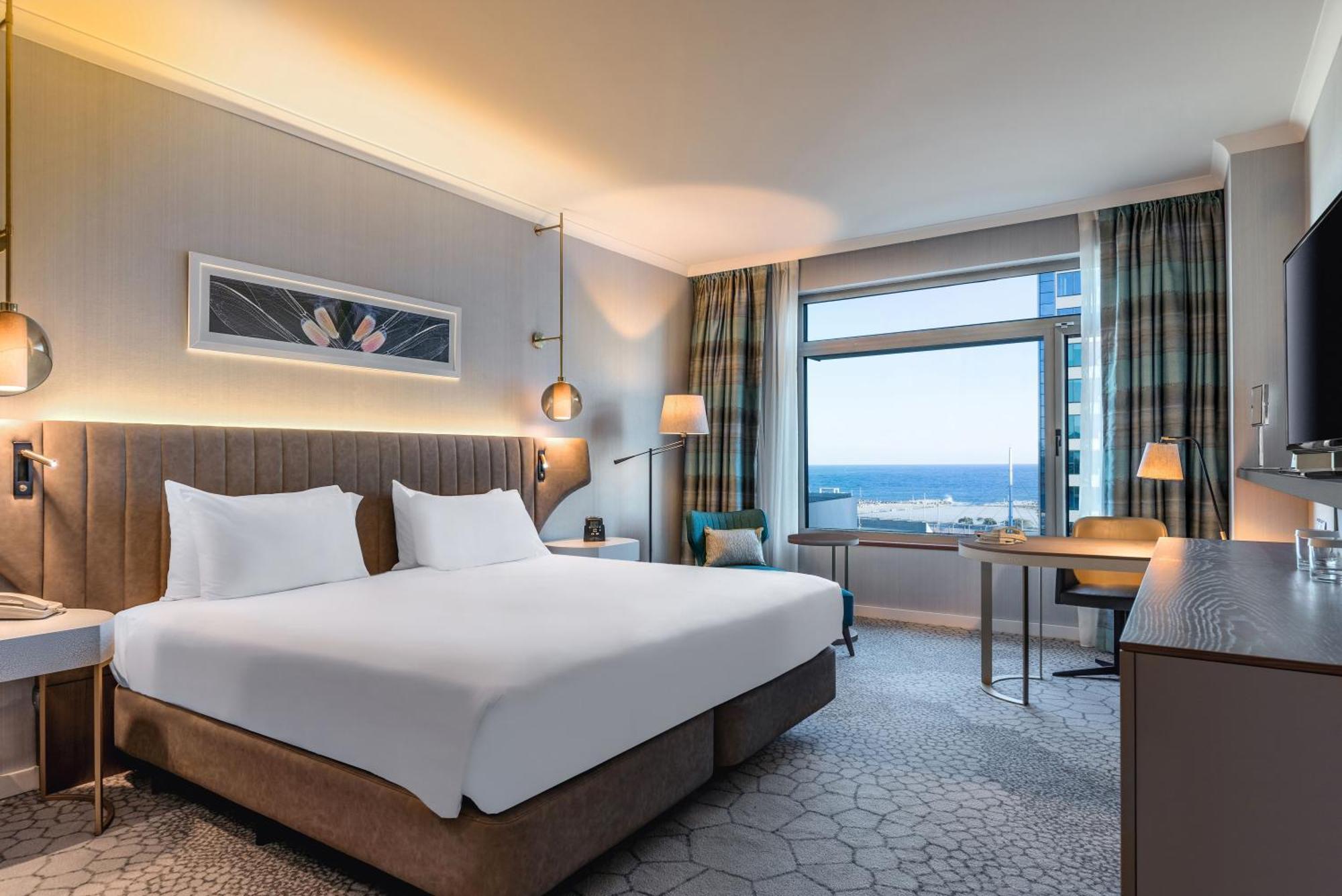 Hotel Hilton Diagonal Mar Barcelona Exterior foto
